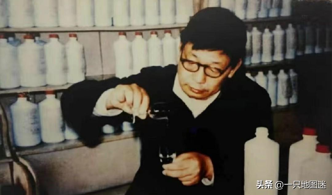 一兩酒等于多少毫升_毫升酒等于多少斤_一毫升酒等于多少克酒