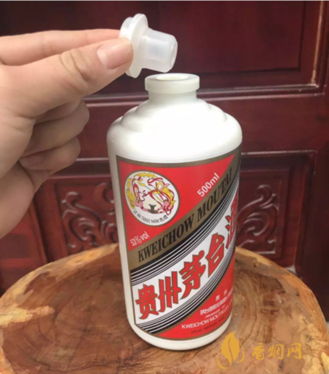 飛天茅臺空瓶回收價格 飛天茅臺空瓶多少錢