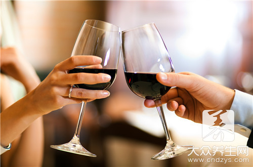 稔子根泡酒功效作用有哪些呢？