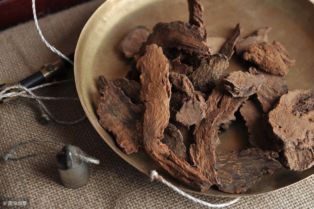 杜仲泡酒的最佳配方是_泡酒配方杜仲最佳是什么顏色_杜仲泡酒加什么藥方最好