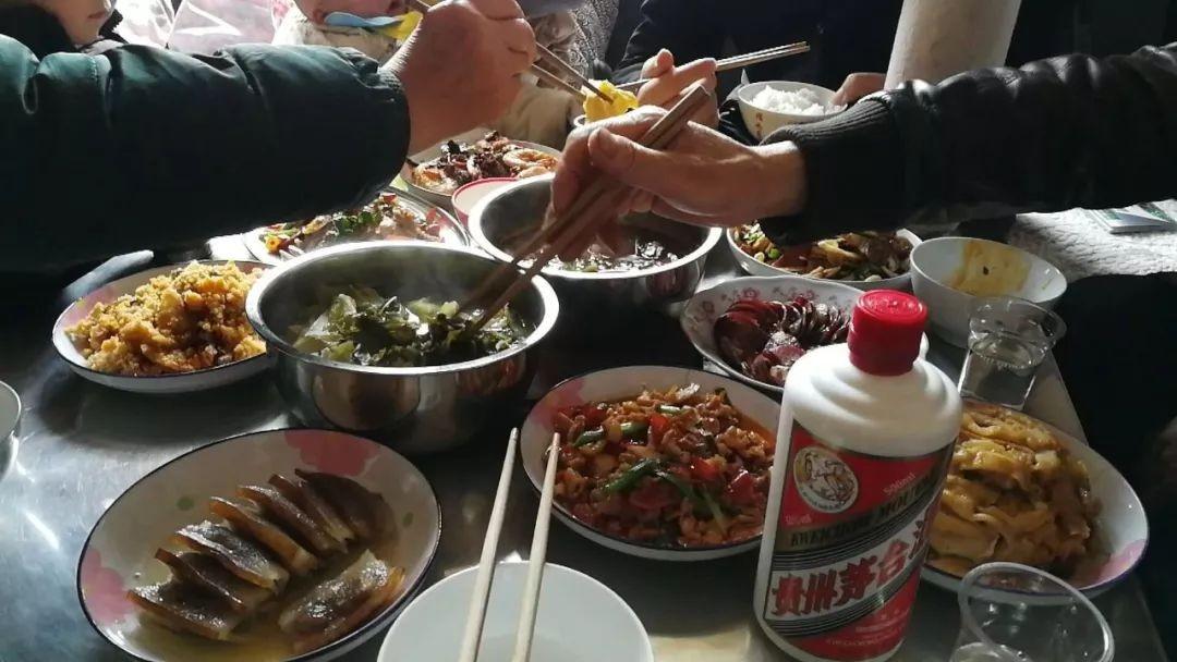 青島回收茅臺酒瓶_茅臺青島回收酒價格表_青島回收茅臺酒