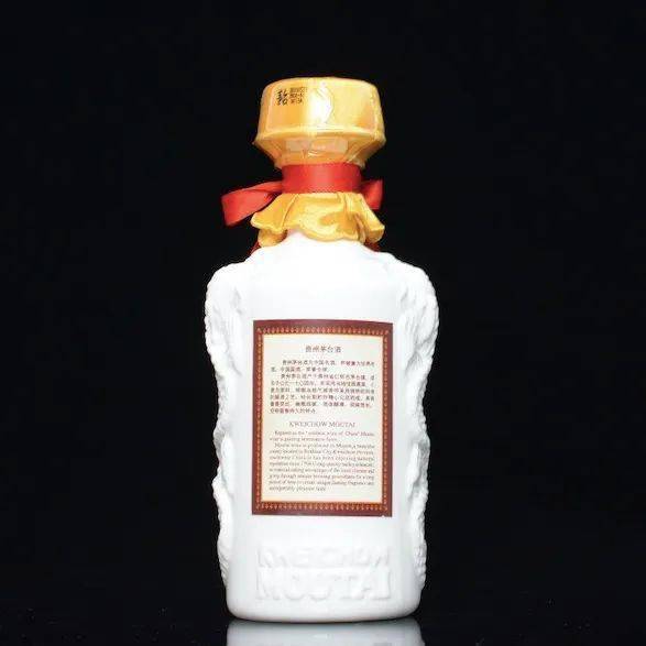 茅臺酒里面的珠子有收藏價(jià)值嗎_茅臺珠子留著有什么用_茅臺酒里面珠子值錢不