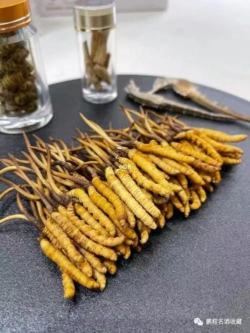 茅臺飛天回收價格表一覽_飛天茅臺53度回收_茅臺飛天回收一般多少錢