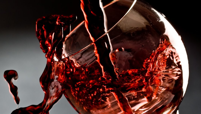 紅酒一毫升等于多少克水_一瓶紅酒多少毫升_紅酒毫升數