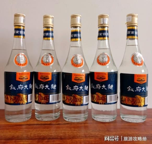 區(qū)分糧食酒和勾兌酒_酒區(qū)分糧食勾兌和釀造_怎樣區(qū)分糧食酒和勾兌酒