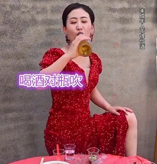 河南喜歡喝什么酒_河南人喝酒的規(guī)矩套路_河南人喜歡喝白酒