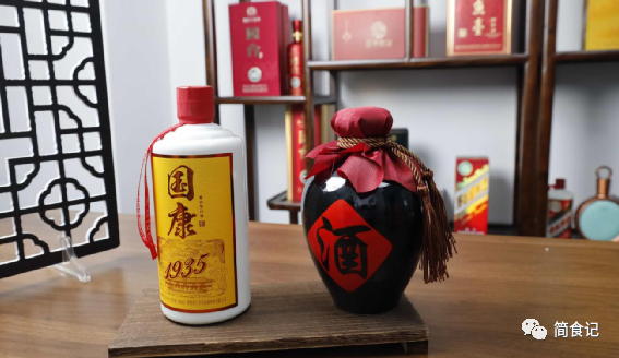 青島茅臺(tái)酒回收_青島茅臺(tái)酒回收價(jià)格查詢(xún)_茅臺(tái)青島回收酒價(jià)格表
