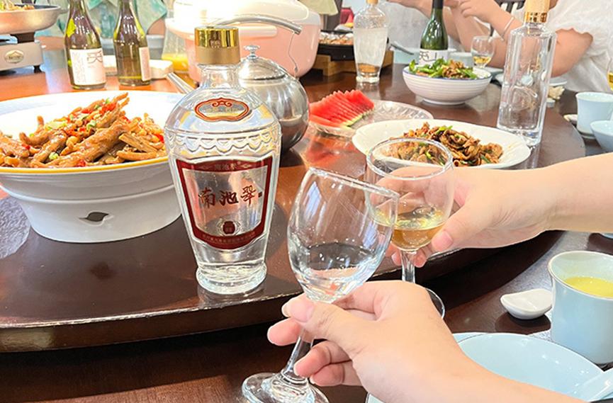 白酒收藏多少度的好_白酒收藏度數越高越好嗎_白酒收藏是高度酒還是低度酒