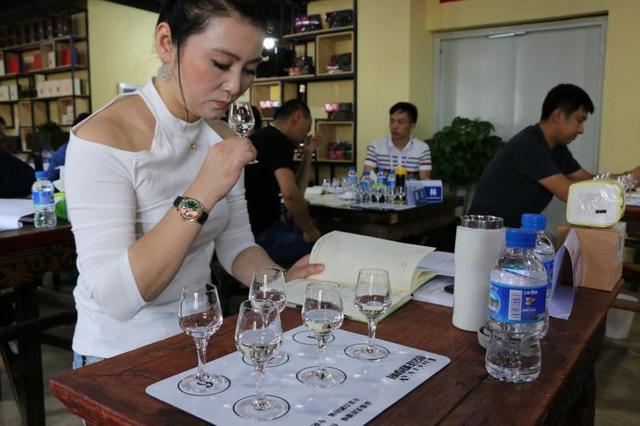 白酒有沒有保質期？是不是存放的時間越長越好？